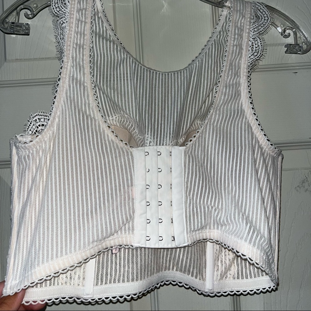 Victoria Secret cute crop top